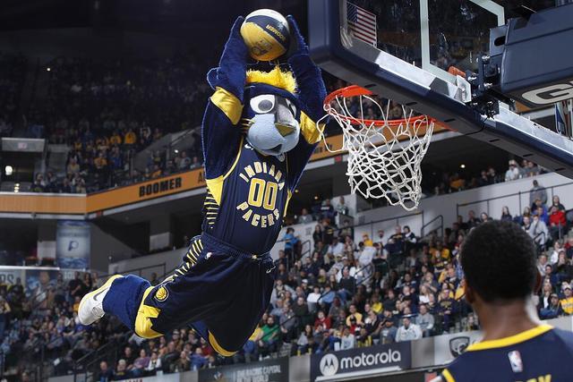 新华社：李梦当选亚洲年度最佳女子篮球运动员